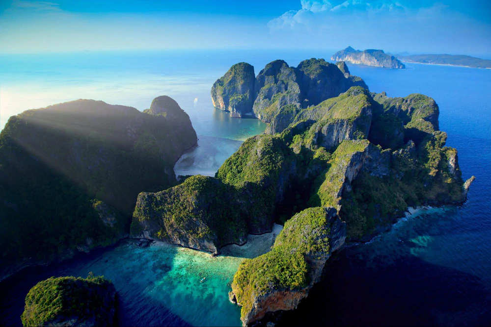Phuket – Krabi – Phang Nga: Ba thiên đường biển hút khách Việt ở Thái Lan - Ảnh 3. Phuket – Krabi – Phang Nga: Ba thiên đường biển hút khách Việt ở Thái Lan - Ảnh 3.