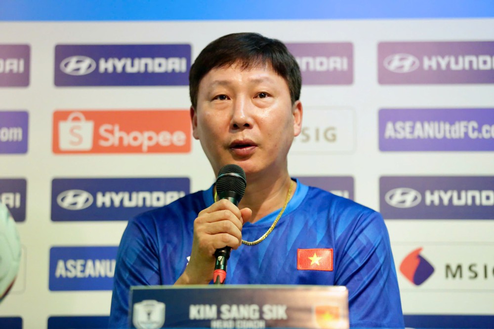 Báo Hàn: 'HLV Kim Sang Sik cùng đội tuyển Việt Nam hướng tới chức vô địch Đông Nam Á thứ hai liên tiếp' - Ảnh 1.