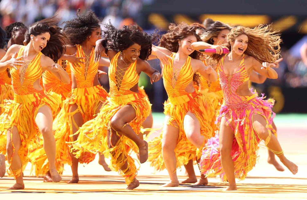 Madonna, BTS, Justin Bieber hưởng lợi lớn sau show giữa giờ chung kết World Cup 2026 - Ảnh 6. Madonna, BTS, Justin Bieber hưởng lợi lớn sau show giữa giờ chung kết World Cup 2026 - Ảnh 6.