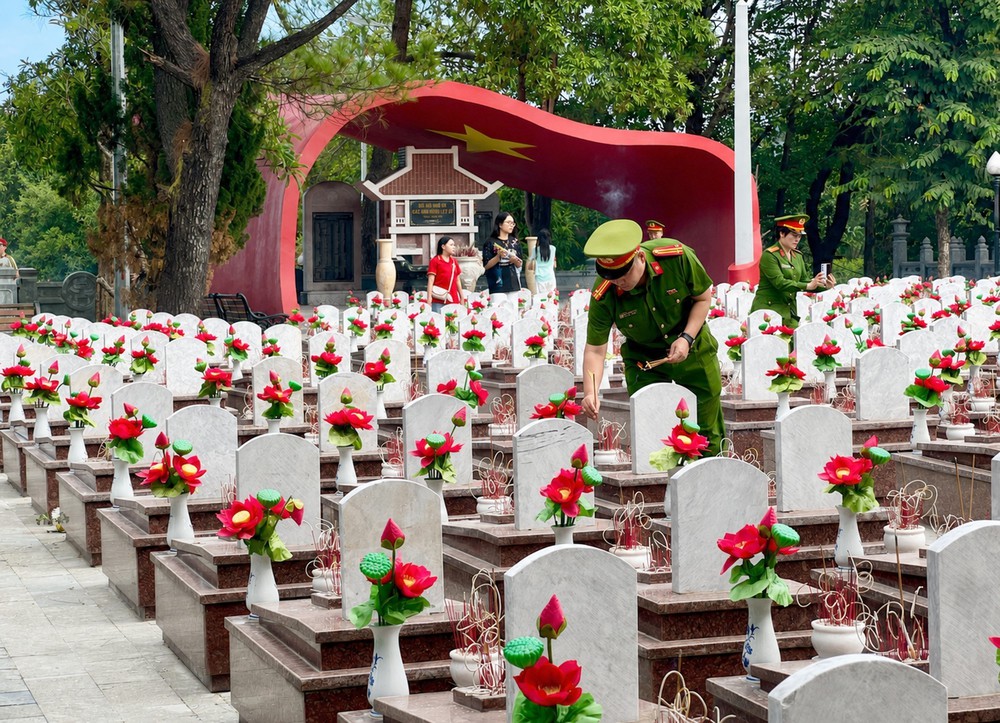 Nghĩa trang Trường Sơn - Không gian ký ức quốc gia - Ảnh 3. Nghĩa trang Trường Sơn - Không gian ký ức quốc gia - Ảnh 3.
