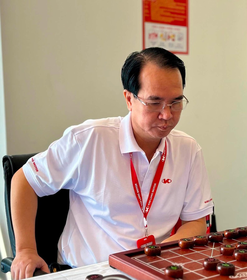 Kỳ thủ Việt Nam thắng 4 cao thủ cờ tướng Trung Quốc - Ảnh 1.