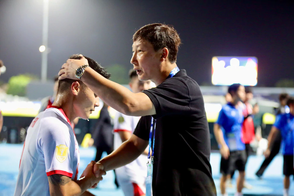 Đội tuyển Việt Nam: Những “con tính” của HLV Kim Sang Sik - Ảnh 1.