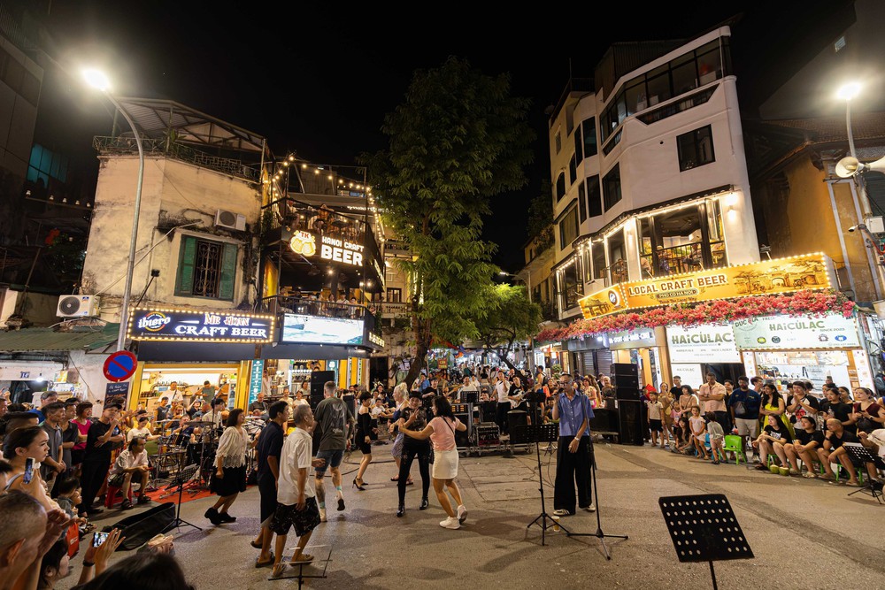 Hà Nội - thành phố trải nghiệm văn hóa ban đêm - Ảnh 4.