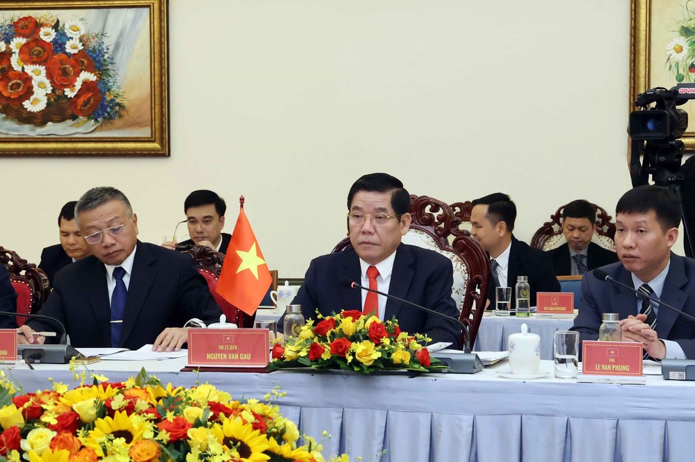 Tiếp tục đẩy mạnh tìm kiếm, quy tập hài cốt liệt sĩ Việt Nam hy sinh tại Lào - Ảnh 2. Tiếp tục đẩy mạnh tìm kiếm, quy tập hài cốt liệt sĩ Việt Nam hy sinh tại Lào - Ảnh 2.