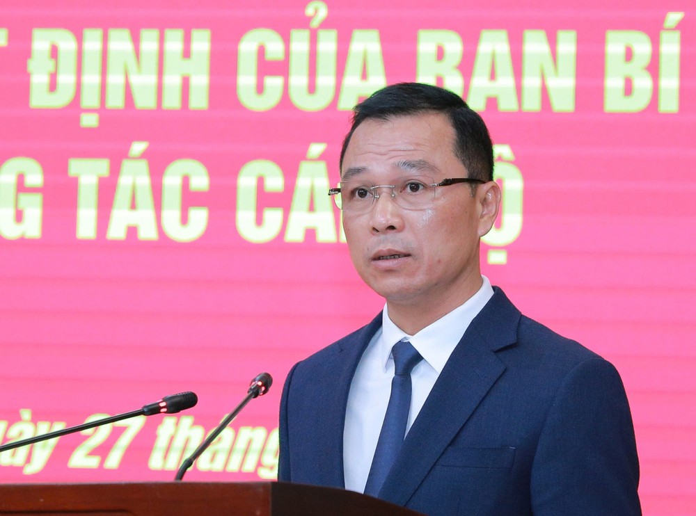 Thiếu tướng Tô Anh Dũng giữ chức Phó Bí thư Tỉnh ủy Thanh Hóa - Ảnh 4. Thiếu tướng Tô Anh Dũng giữ chức Phó Bí thư Tỉnh ủy Thanh Hóa - Ảnh 4.