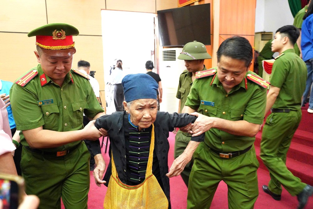 Mở lối hành trình gọi tên "các vì sao đất nước" - Ảnh 1.