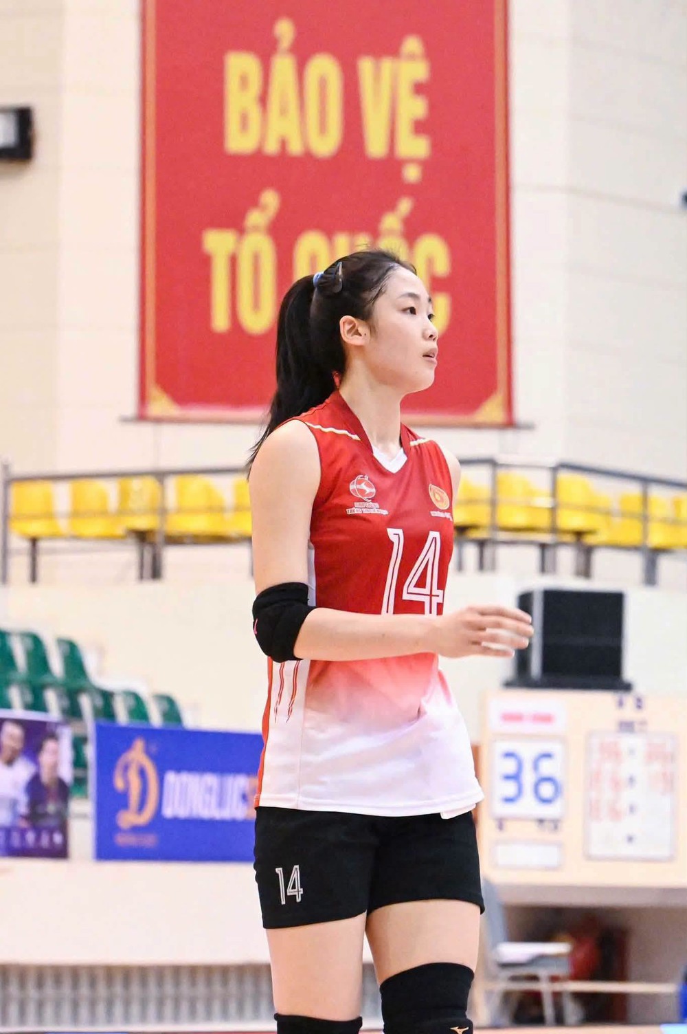 Tin nóng thể thao tối 28/7: Sao mai bóng chuyền Việt Nam cao 1m9 vừa giành chức vô địch ở tuổi 18 - Ảnh 1.