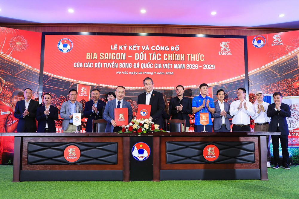 Các đội tuyển bóng đá QG Việt Nam có nhà tài trợ giai đoạn 2026-2029 - Ảnh 2.