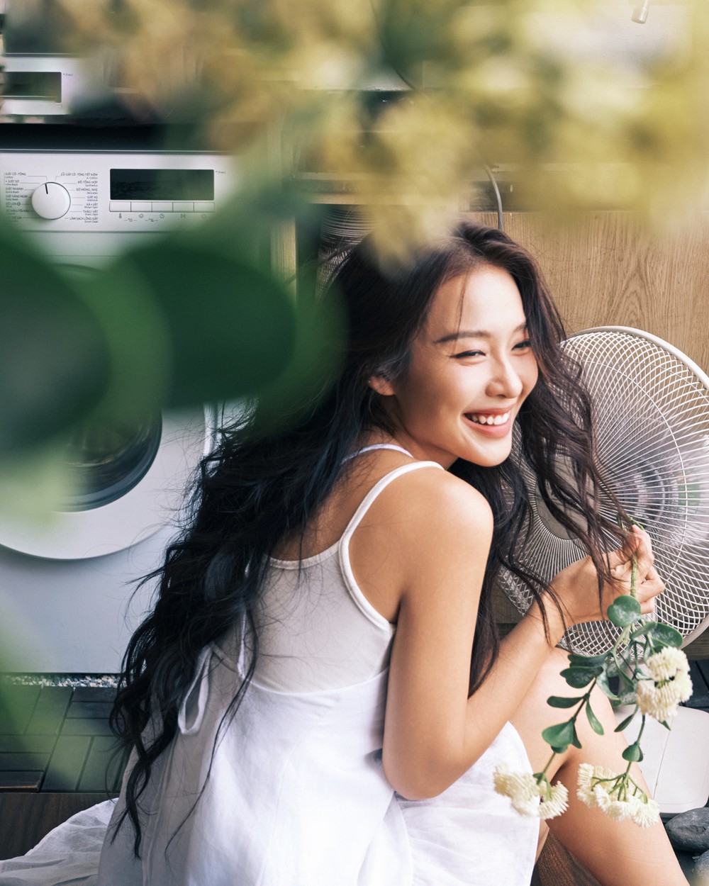 Khả Ngân ra mắt sản phẩm âm nhạc kỷ niệm sinh nhật 29 tuổi - Ảnh 2.