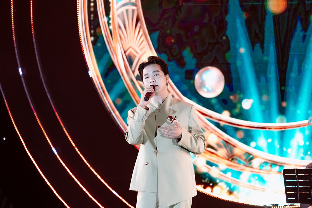 Đêm nhạc “Luminous” tại The Grand Ho Tram, quy tụ dàn sao hát live chất lượng - Ảnh 4.