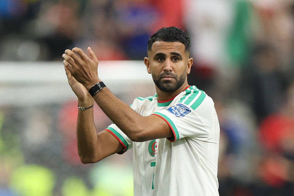 Riyad Mahrez thông báo chia tay tuyển Algeria sau khi bị loại khỏi World Cup 2026 - Ảnh 2.