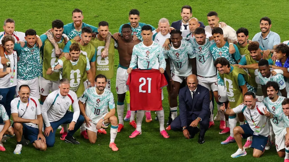 Ronaldo: "Jota đang ở trên sao soi sáng cho ĐT Bồ Đào Nha. Trận thắng này là để tưởng nhớ cậu ấy" - Ảnh 1.