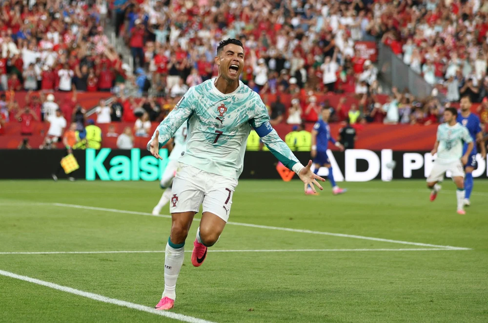Giành chiến thắng nghẹt thở trước Croatia, Bồ Đào Nha gặp Tây Ban Nha ở vòng 1/8 World Cup 2026 - Ảnh 1. Giành chiến thắng nghẹt thở trước Croatia, Bồ Đào Nha gặp Tây Ban Nha ở vòng 1/8 World Cup 2026 - Ảnh 1.