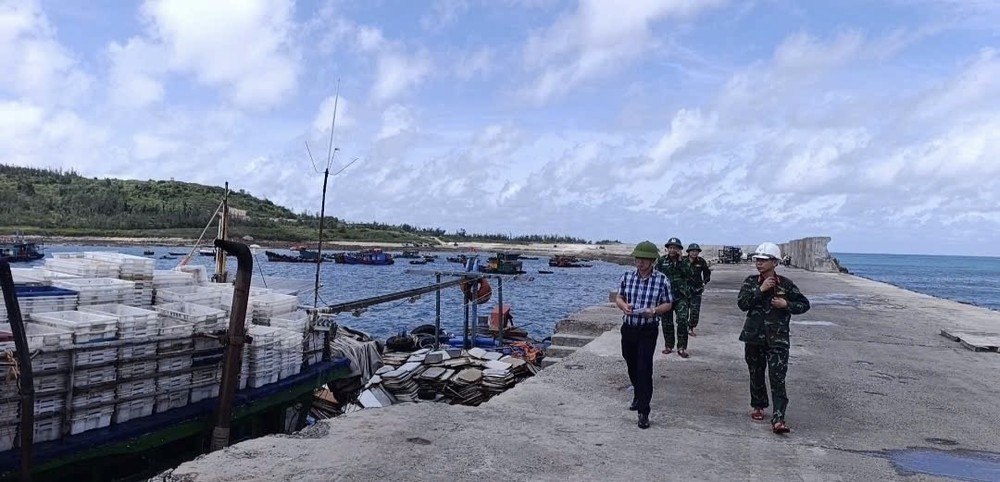 Đặc khu khu Bạch Long Vĩ, Hải Phòng sẵn sàng ứng phó bão số 1 - Ảnh 4. Đặc khu khu Bạch Long Vĩ, Hải Phòng sẵn sàng ứng phó bão số 1 - Ảnh 4.