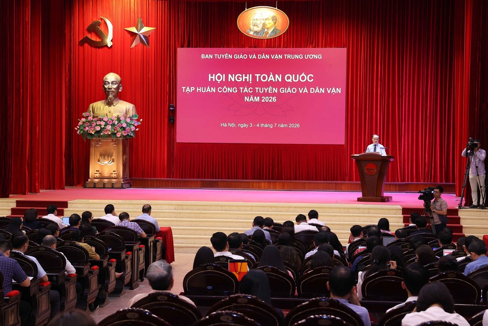 Tiếp tục đổi mới toàn diện công tác tuyên giáo và dân vận, đáp ứng yêu cầu phát triển đất nước - Ảnh 1. Tiếp tục đổi mới toàn diện công tác tuyên giáo và dân vận, đáp ứng yêu cầu phát triển đất nước - Ảnh 1.