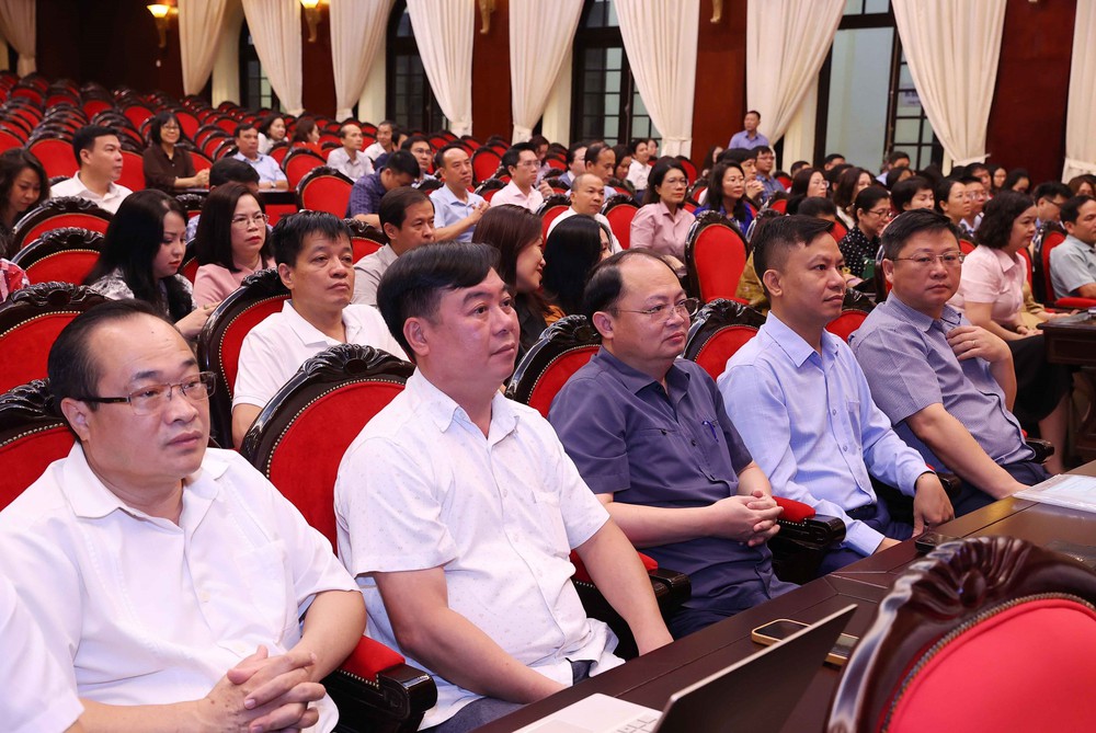 Tiếp tục đổi mới toàn diện công tác tuyên giáo và dân vận, đáp ứng yêu cầu phát triển đất nước - Ảnh 5. Tiếp tục đổi mới toàn diện công tác tuyên giáo và dân vận, đáp ứng yêu cầu phát triển đất nước - Ảnh 5.