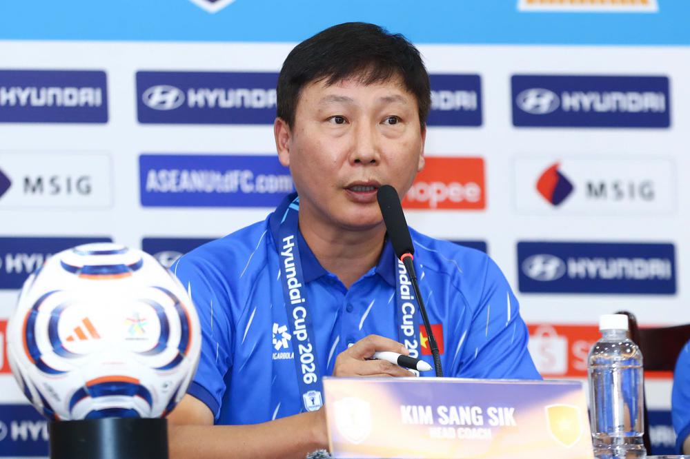 HLV Kim Sang Sik: 'Đội tuyển Việt Nam có lợi thế về ngày nghỉ' - Ảnh 1.