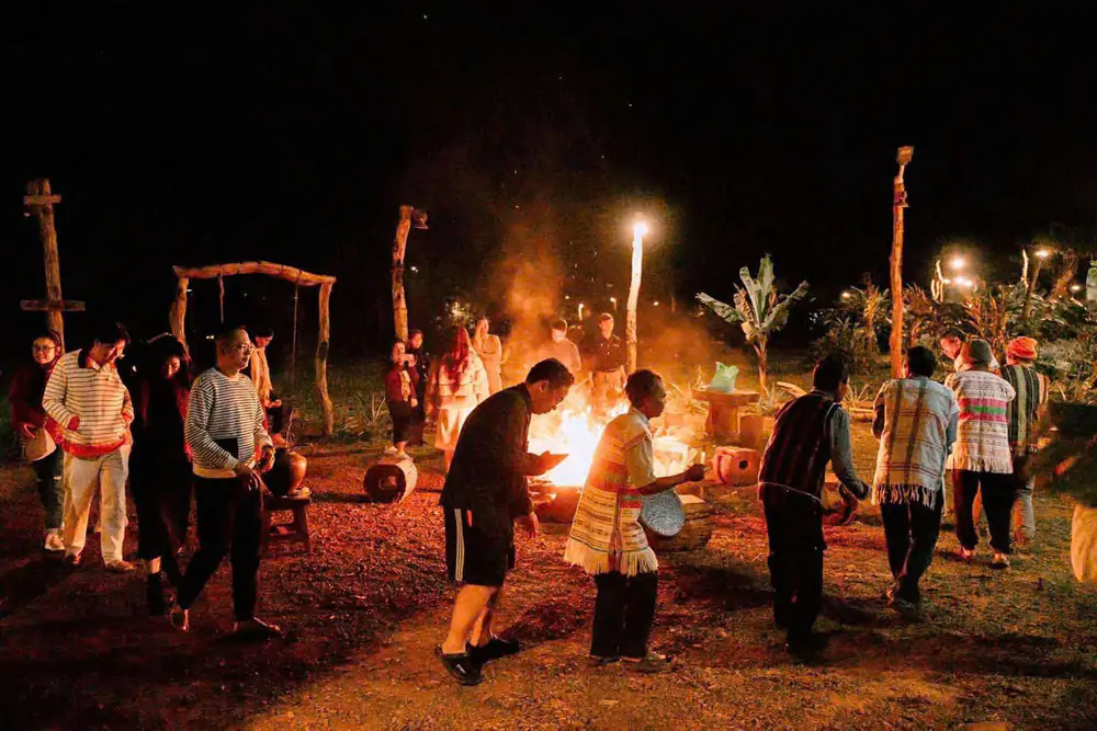 Về Tà Đùng “săn mây”, tìm bình yên hiếm có - Ảnh 2. Về Tà Đùng “săn mây”, tìm bình yên hiếm có - Ảnh 2.