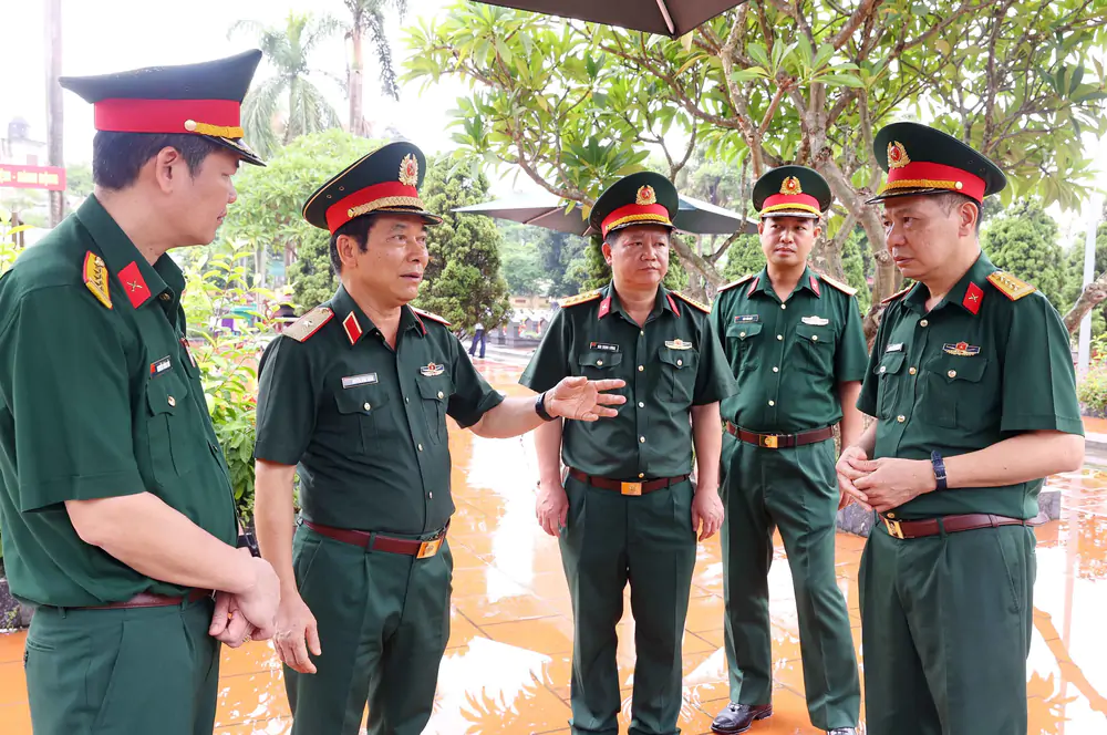 Hà Nội triển khai việc khai quật, lấy mẫu và bàn giao mẫu hài cốt liệt sĩ - Ảnh 20.