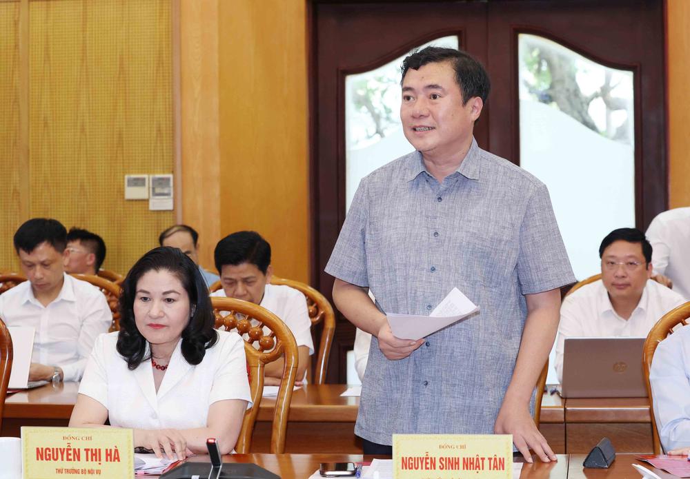 Trưởng Ban Tuyên giáo và Dân vận Trung ương làm việc với các cơ quan báo chí về trọng tâm công tác thông tin, tuyên truyền - Ảnh 8. Trưởng Ban Tuyên giáo và Dân vận Trung ương làm việc với các cơ quan báo chí về trọng tâm công tác thông tin, tuyên truyền - Ảnh 8.