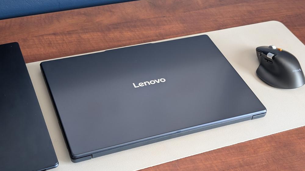 Đánh giá Lenovo IdeaPad: Giá tốt nhưng chất lượng hoàn thiện đến đâu? - Ảnh 1.