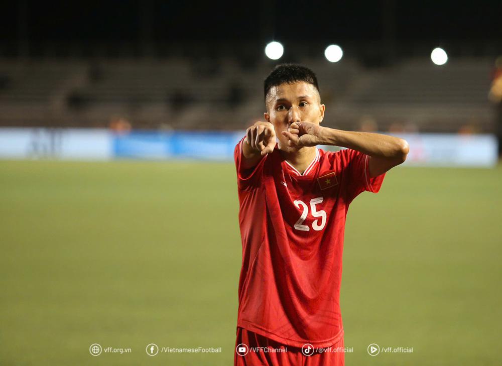 ĐT Việt Nam ở ASEAN Cup 2026 thiếu một tiền vệ trung tâm đúng nghĩa - Ảnh 3.