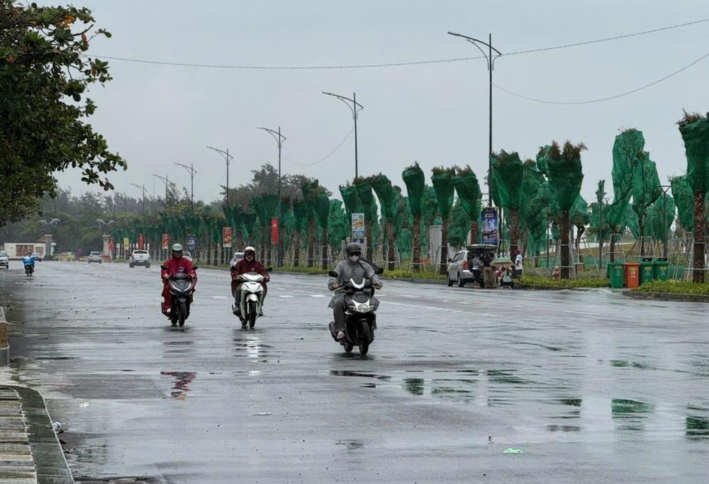 Dự báo thời tiết ngày 1/8: Tây Bắc bộ và Thanh Hóa mưa to cục bộ - Ảnh 1. Dự báo thời tiết ngày 1/8: Tây Bắc bộ và Thanh Hóa mưa to cục bộ - Ảnh 1.