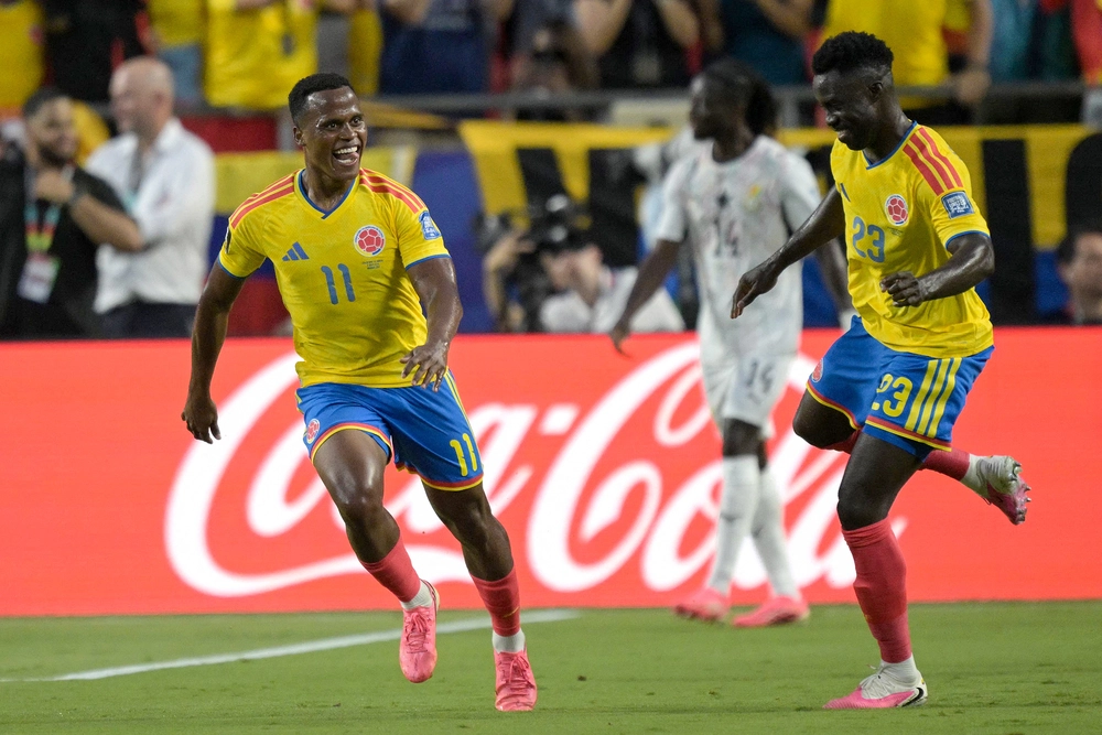 Colombia vào vòng 16 đội: Los Cafeteros mơ đánh bại Argentina - Ảnh 1. Colombia vào vòng 16 đội: Los Cafeteros mơ đánh bại Argentina - Ảnh 1.