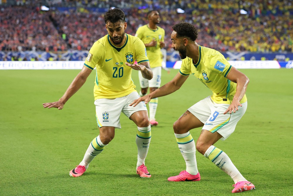 Đoản khúc World Cup: Gầm vang khúc khải hoàn trên chiến thuyền Vikings - Ảnh 2. Đoản khúc World Cup: Gầm vang khúc khải hoàn trên chiến thuyền Vikings - Ảnh 2.