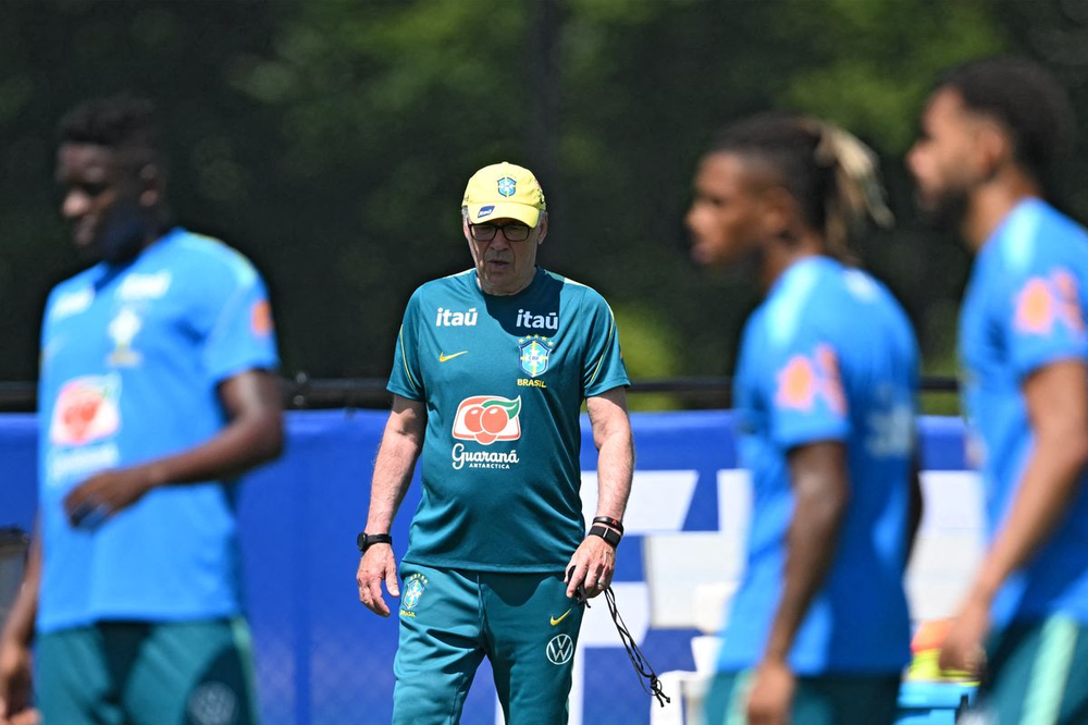 World Cup 2026: Brazil sẽ ngăn chặn Haaland bằng cách nào? - Ảnh 3. World Cup 2026: Brazil sẽ ngăn chặn Haaland bằng cách nào? - Ảnh 3.