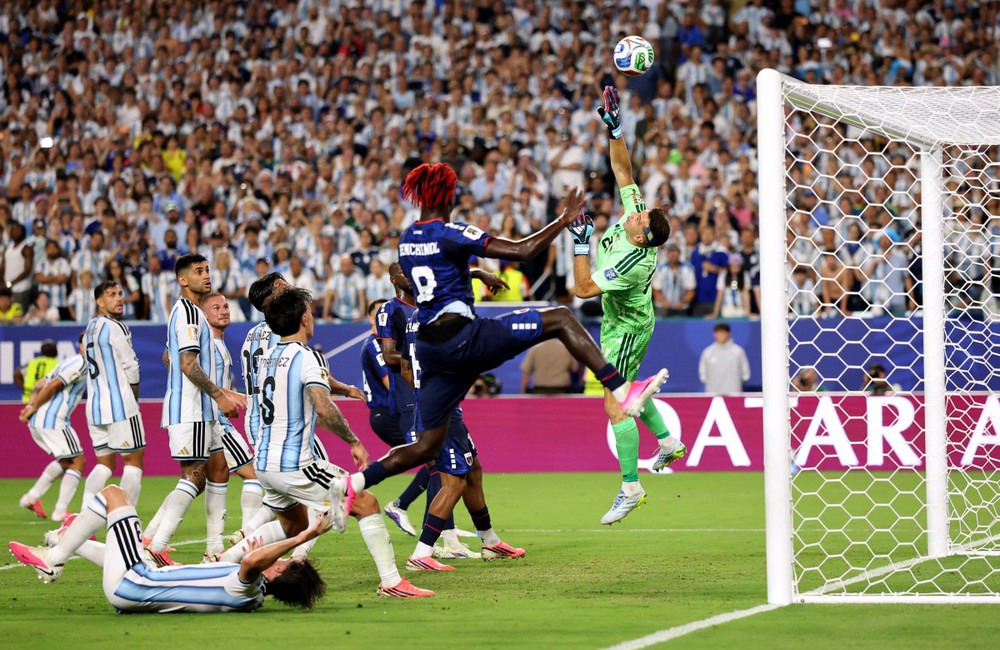 BÌNH LUẬN: Bóng đá thuần lý của Argentina - Ảnh 3. BÌNH LUẬN: Bóng đá thuần lý của Argentina - Ảnh 3.