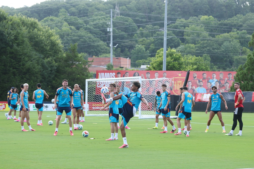 Tin nóng thể thao sáng 4/7: FIFA cân nhắc đổi lịch trận đấu ở vòng 16 đội World Cup 2026, đội Ronaldo có HLV mới - Ảnh 2. Tin nóng thể thao sáng 4/7: FIFA cân nhắc đổi lịch trận đấu ở vòng 16 đội World Cup 2026, đội Ronaldo có HLV mới - Ảnh 2.