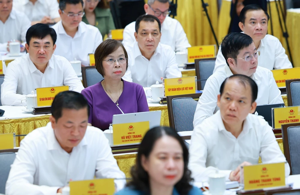 Hội nghị trực tuyến Chính phủ với địa phương: Dồn lực bứt phá để đạt tăng trưởng hai con số - Ảnh 3.