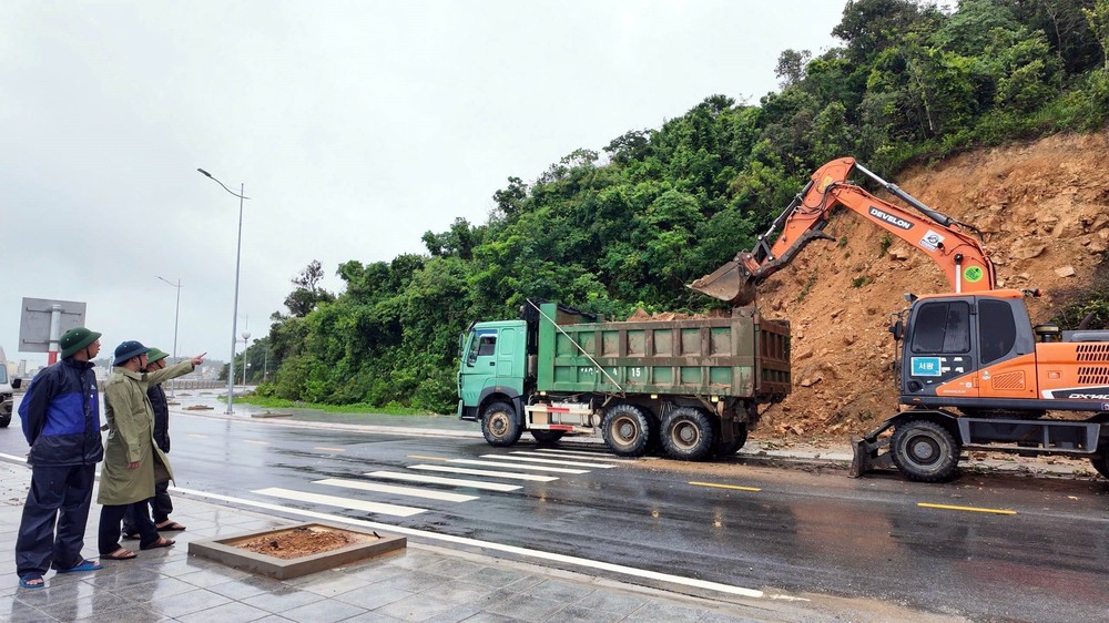 CẬP NHẬT ứng phó bão số 1: Cao Bằng mở cửa van xả nước 2 nhà máy thủy điện - Ảnh 2.