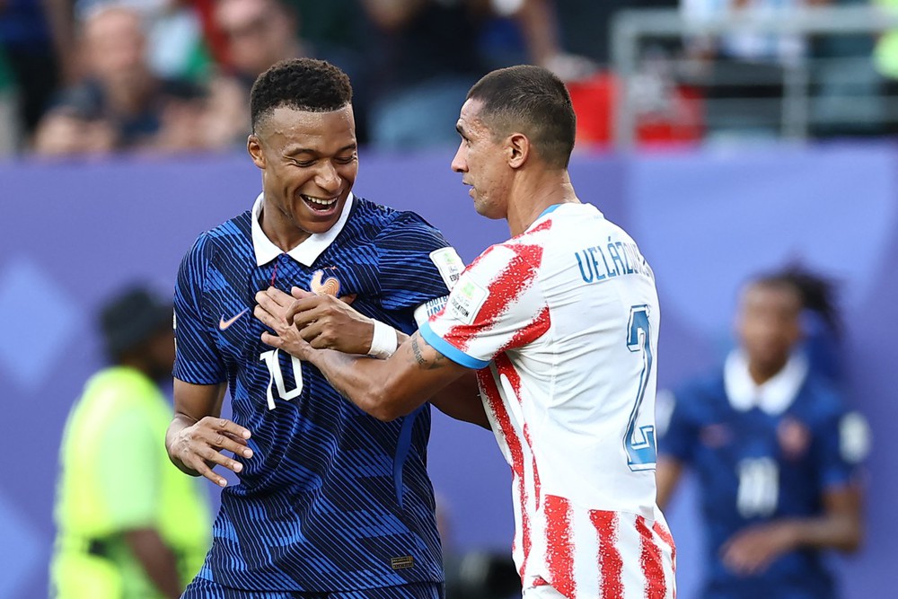 Đáp trả mọi khiêu khích bằng nụ cười, Mbappe cho thấy sự trưởng thành ở World Cup 2026 - Ảnh 1.
