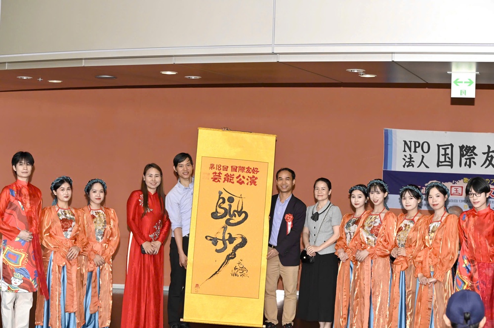 Đại diện Việt Nam là người nước ngoài duy nhất nhận Giải thưởng “Cộng đồng cho Công dân Toàn cầu” 2026 - Ảnh 4. Đại diện Việt Nam là người nước ngoài duy nhất nhận Giải thưởng “Cộng đồng cho Công dân Toàn cầu” 2026 - Ảnh 4.