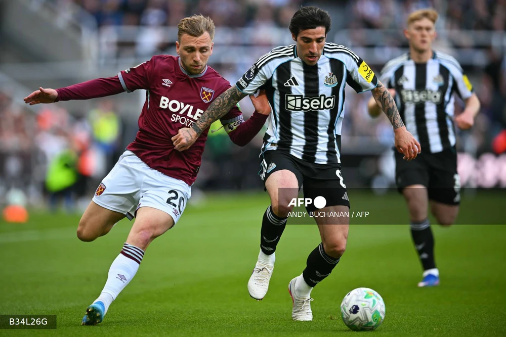 Tin chuyển nhượng ngày 6/7: MU chốt Ederson, Tottenham sắp nổ bom tấn 100 triệu bảng - Ảnh 2.
