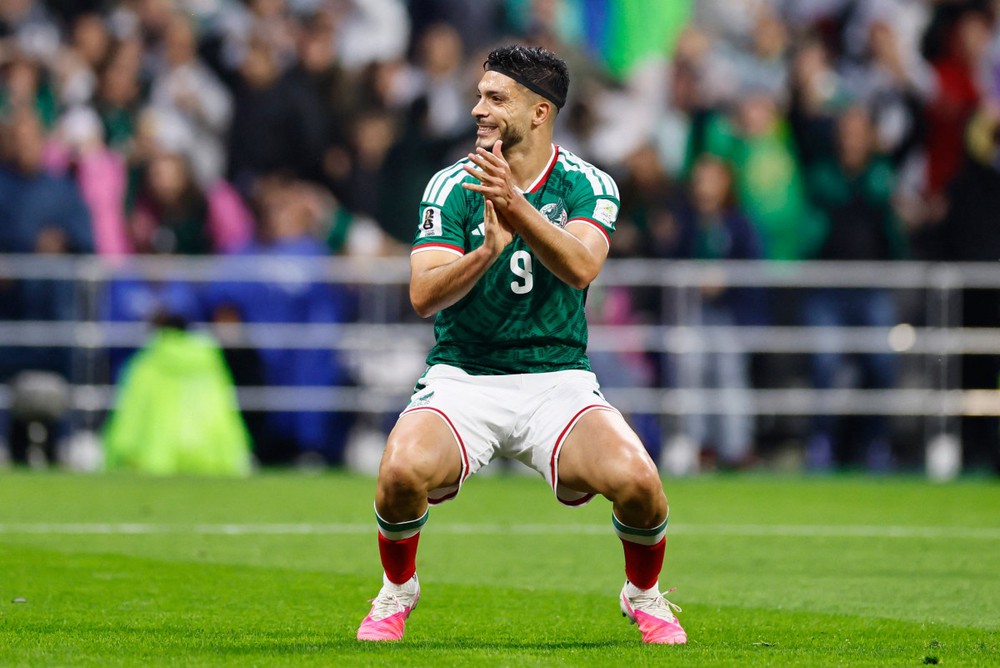 TRỰC TIẾP bóng đá Mexico 0-0 Anh (Hiệp 1): Pickford xuất thần cứu thua - Ảnh 4. TRỰC TIẾP bóng đá Mexico 0-0 Anh (Hiệp 1): Pickford xuất thần cứu thua - Ảnh 4.