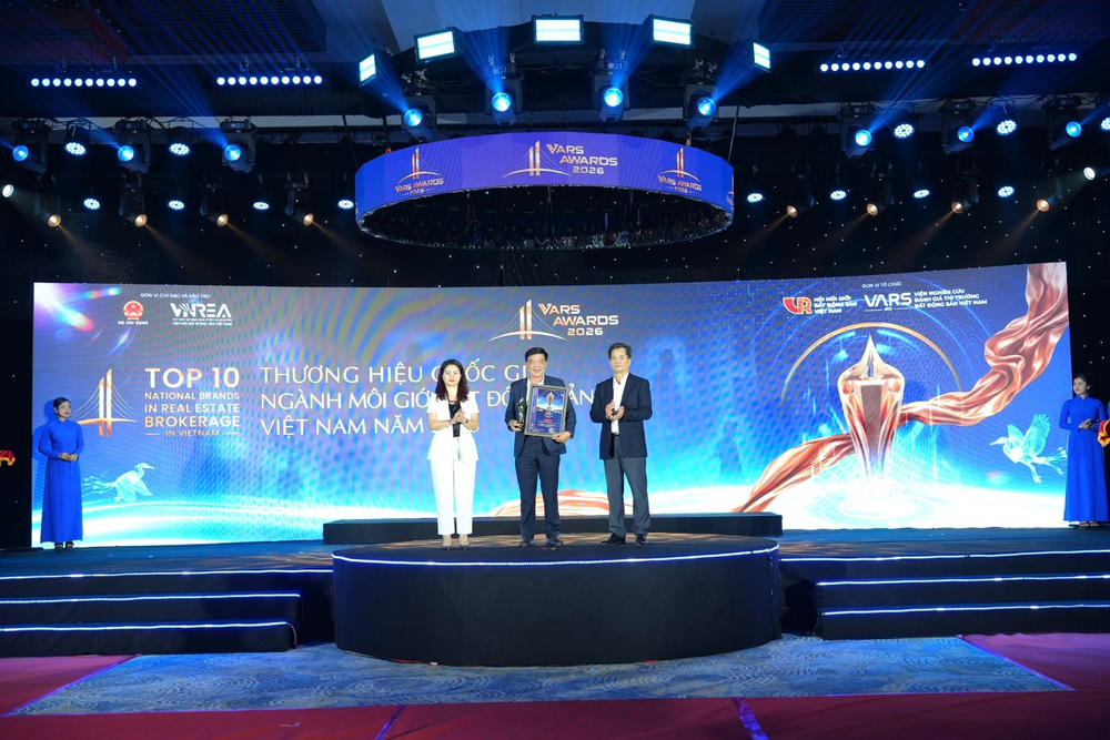 Tự hào DKRS - Dấu ấn rực rỡ vối ba hạng mục vinh danh tại Ngày hội môi giới bất động sản Việt Nam 2026 - Ảnh 1. Tự hào DKRS - Dấu ấn rực rỡ vối ba hạng mục vinh danh tại Ngày hội môi giới bất động sản Việt Nam 2026 - Ảnh 1.