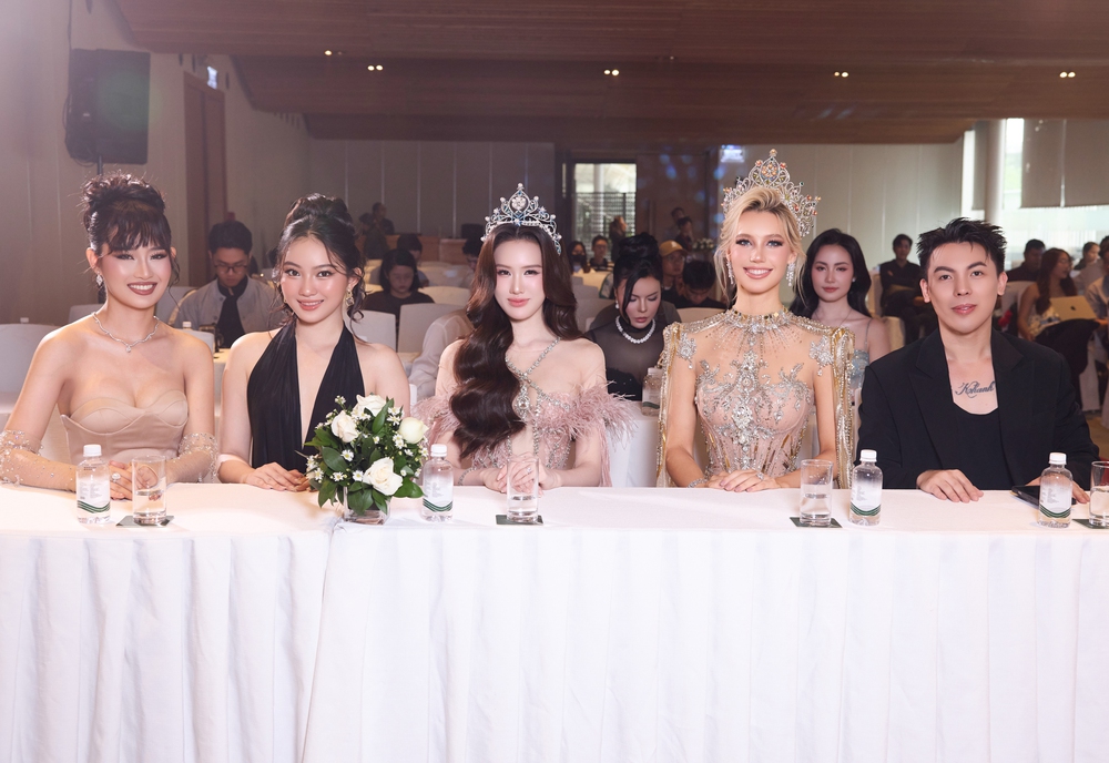 Phạm Hoàng Thu Uyên được chọn thi Miss Earth 2026 - Ảnh 1. Phạm Hoàng Thu Uyên được chọn thi Miss Earth 2026 - Ảnh 1.