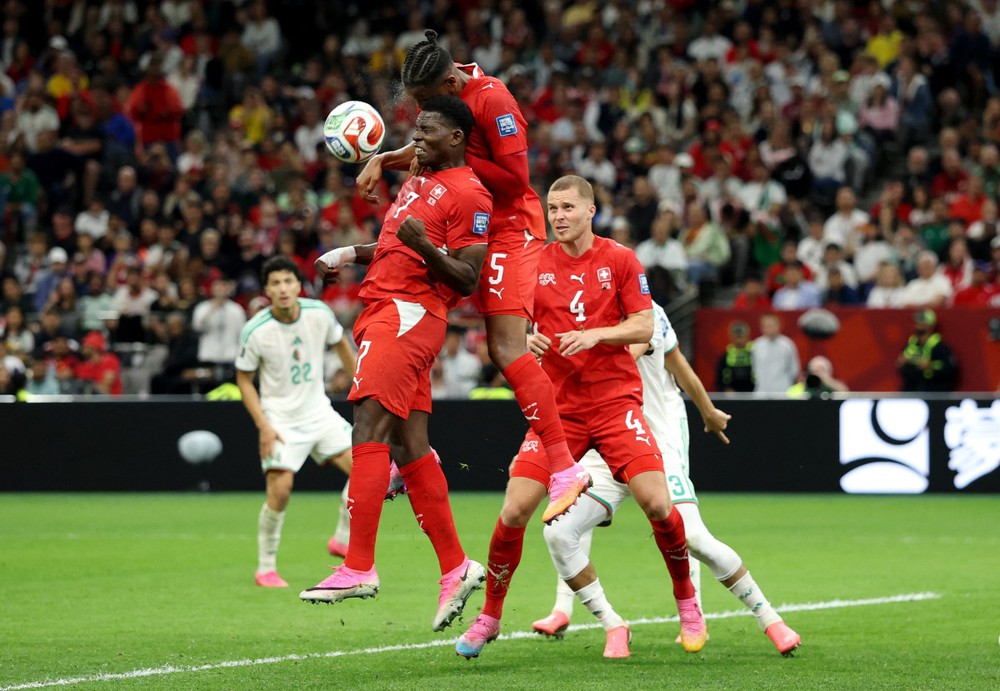 Dự đoán tỉ số trận đấu Thụy Sĩ vs Colombia (Vòng 1/8 World Cup 2026): Cân tài cân sức - Ảnh 1. Dự đoán tỉ số trận đấu Thụy Sĩ vs Colombia (Vòng 1/8 World Cup 2026): Cân tài cân sức - Ảnh 1.