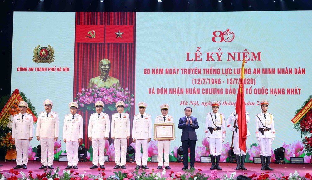 Công an Hà Nội kỷ niệm 80 năm Ngày truyền thống lực lượng An ninh nhân dân - Ảnh 5. Công an Hà Nội kỷ niệm 80 năm Ngày truyền thống lực lượng An ninh nhân dân - Ảnh 5.
