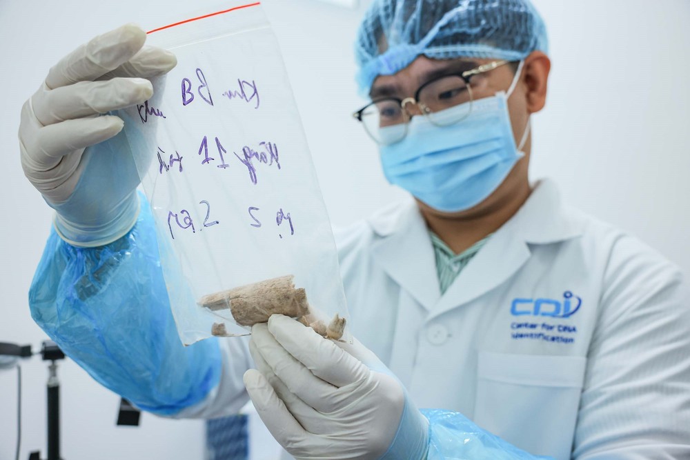 Chiến dịch 500 ngày đêm: Công nghệ giải trình tự gene thế hệ mới mở ra cơ hội “trở về” cho các anh hùng liệt sĩ - Ảnh 2. Chiến dịch 500 ngày đêm: Công nghệ giải trình tự gene thế hệ mới mở ra cơ hội “trở về” cho các anh hùng liệt sĩ - Ảnh 2.