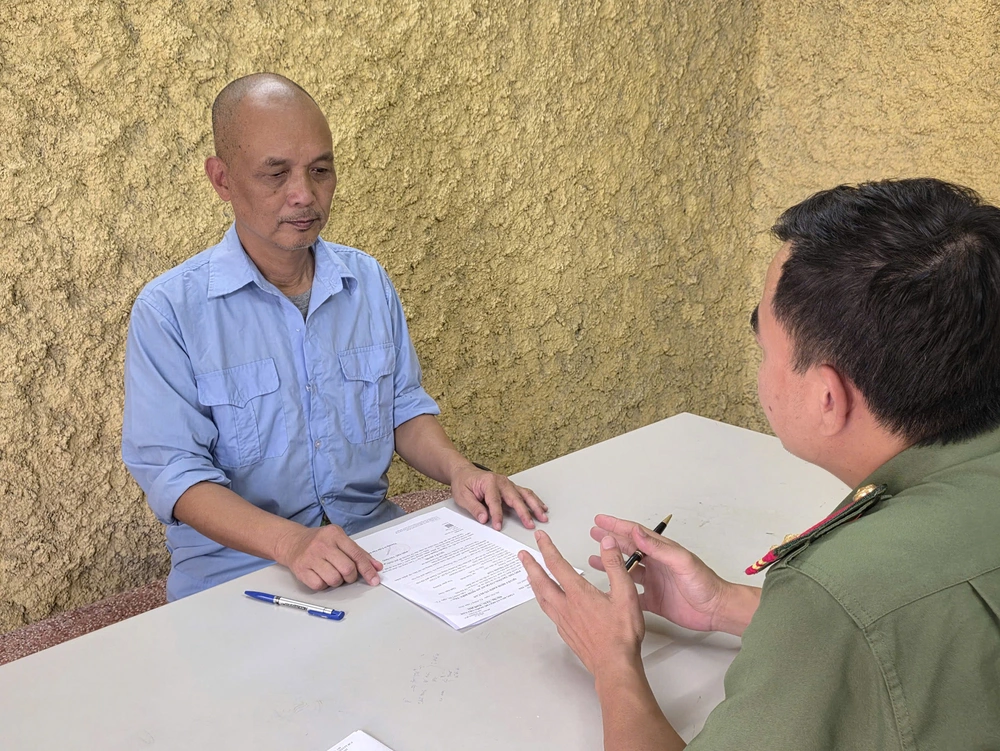 Khởi tố, tạm giam 2 đối tượng có hành vi làm, tàng trữ, phát tán tài liệu nhằm chống Nhà nước - Ảnh 1. Khởi tố, tạm giam 2 đối tượng có hành vi làm, tàng trữ, phát tán tài liệu nhằm chống Nhà nước - Ảnh 1.