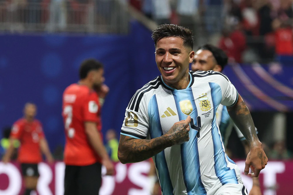 Cuộc chiến ngôi sao Tây Ban Nha vs Argentina: Messi đối đầu Laporte, Yamal đọ sức Tagliafico - Ảnh 4. Cuộc chiến ngôi sao Tây Ban Nha vs Argentina: Messi đối đầu Laporte, Yamal đọ sức Tagliafico - Ảnh 4.