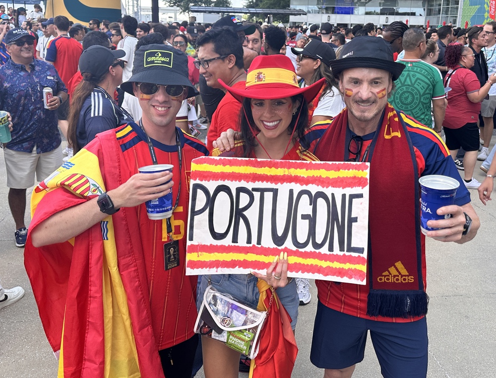 Kí sự World Cup: Ngày World Cup giã biệt Ronaldo - Ảnh 3.