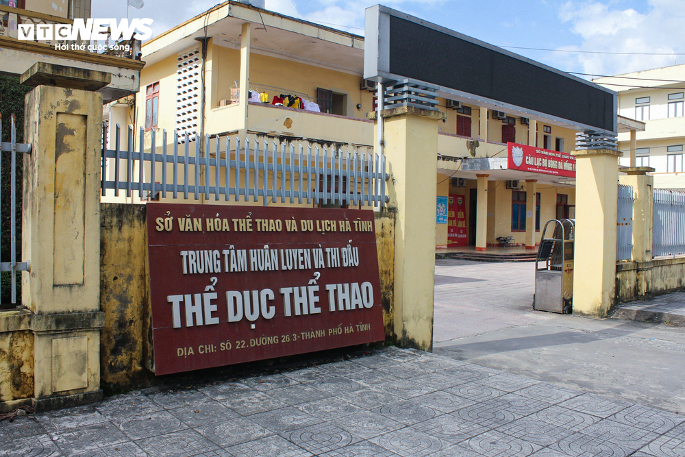 Khởi tố thêm 2 cán bộ Trung tâm Huấn luyện và Thi đấu TDTT Hà Tĩnh trong vụ "rút ruột" Bet88-Nổ Hũ,Bắn Cá,Thể Thao,Casino Live,Game Bài,Đá Gà - Ảnh 2.