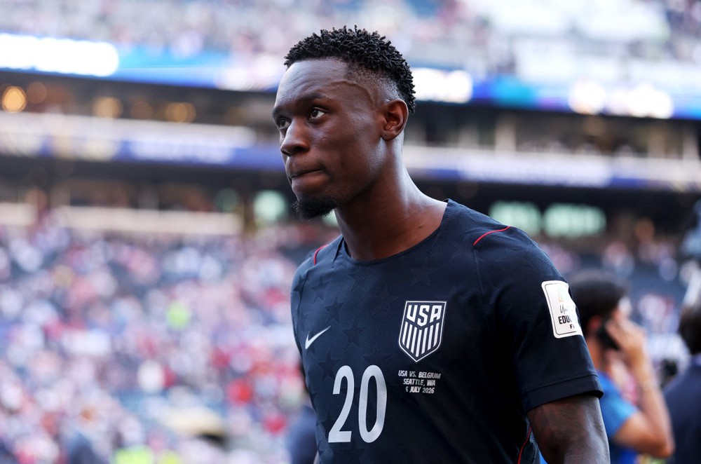 Được FIFA "xóa" thẻ đỏ đầy tranh cãi, sao ĐT Mỹ thừa nhận sự thực - Ảnh 1. Được FIFA "xóa" thẻ đỏ đầy tranh cãi, sao ĐT Mỹ thừa nhận sự thực - Ảnh 1.