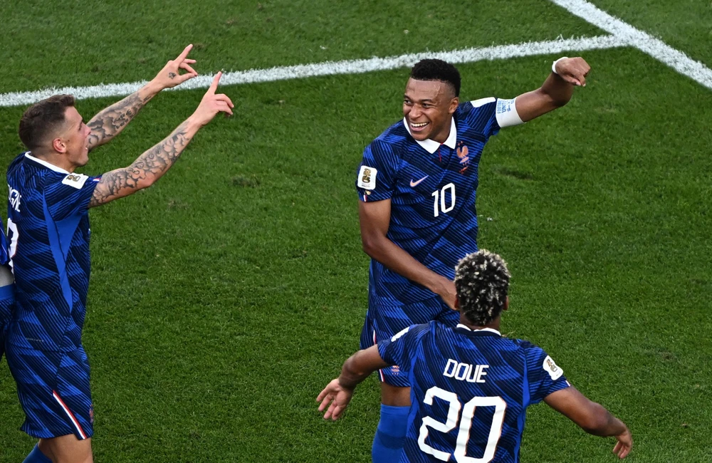 Đội nhà vào tứ kết World Cup 2026, Liên đoàn bóng đá Pháp kiếm bộn tiền - Ảnh 1. Đội nhà vào tứ kết World Cup 2026, Liên đoàn bóng đá Pháp kiếm bộn tiền - Ảnh 1.