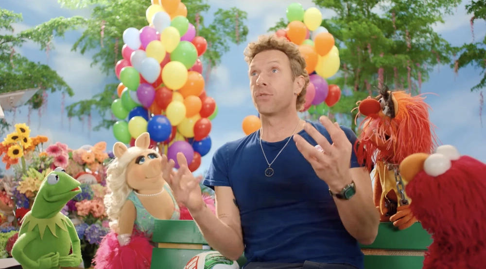 Chris Martin - người kiến tạo màn biểu diễn "đỉnh" nhất World Cup - Ảnh 1. Chris Martin - người kiến tạo màn biểu diễn "đỉnh" nhất World Cup - Ảnh 1.